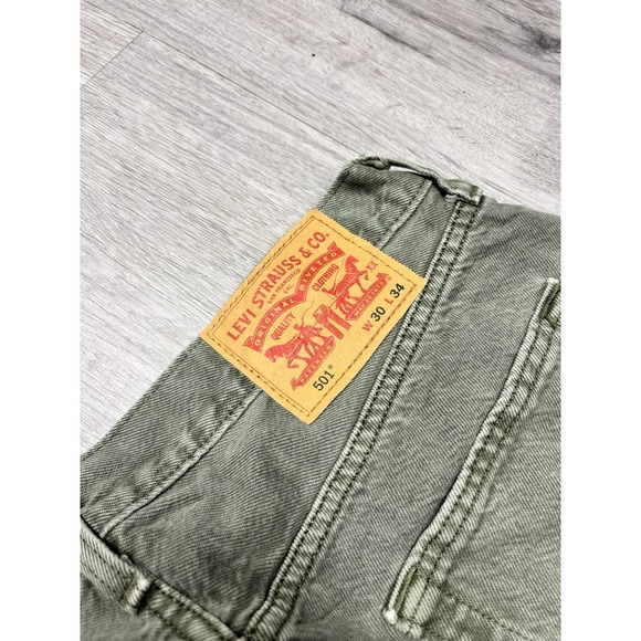 Retro Levi's 501xx Green Denim Button Fly Student Original Fit Jeans Size 30x34 - Picture 4 of 11